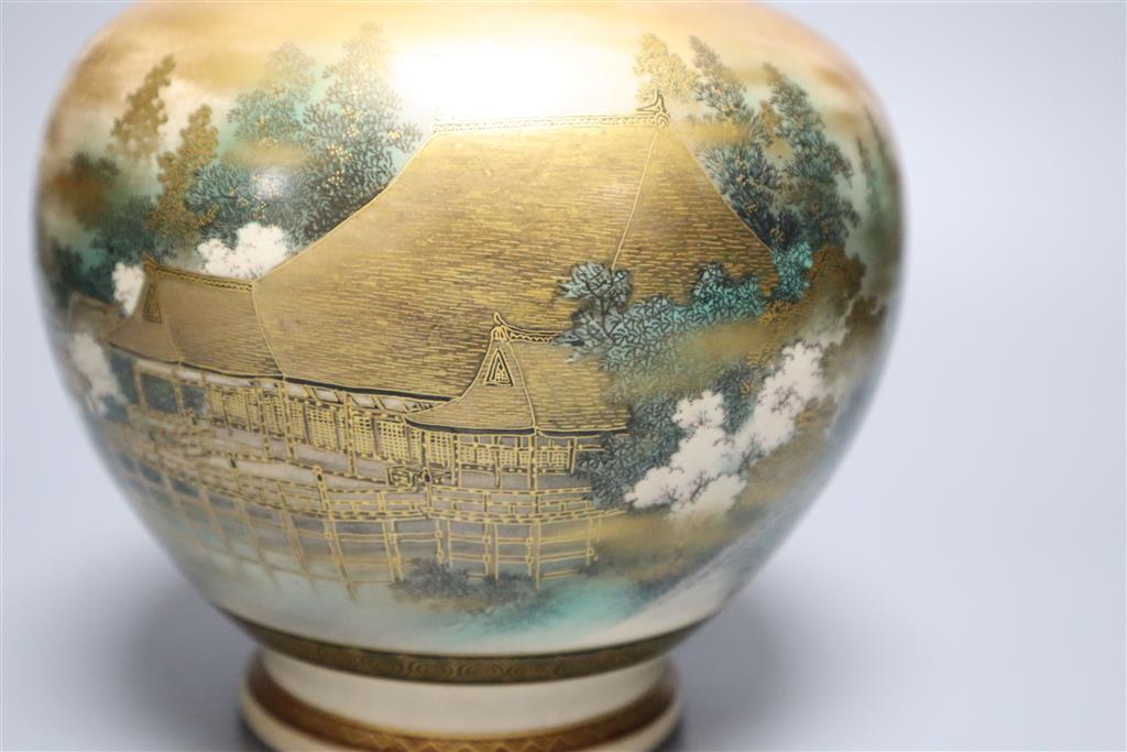 A Japanese Satsuma vase, Meiji period, height 19cm